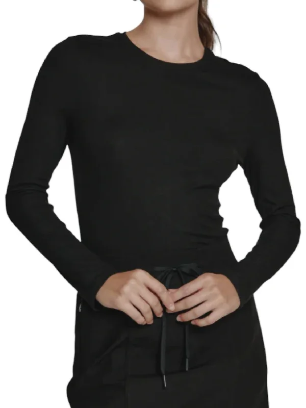 Women's Street Style Casual Wear Core Ribbed Long Sleeve Tee In Black